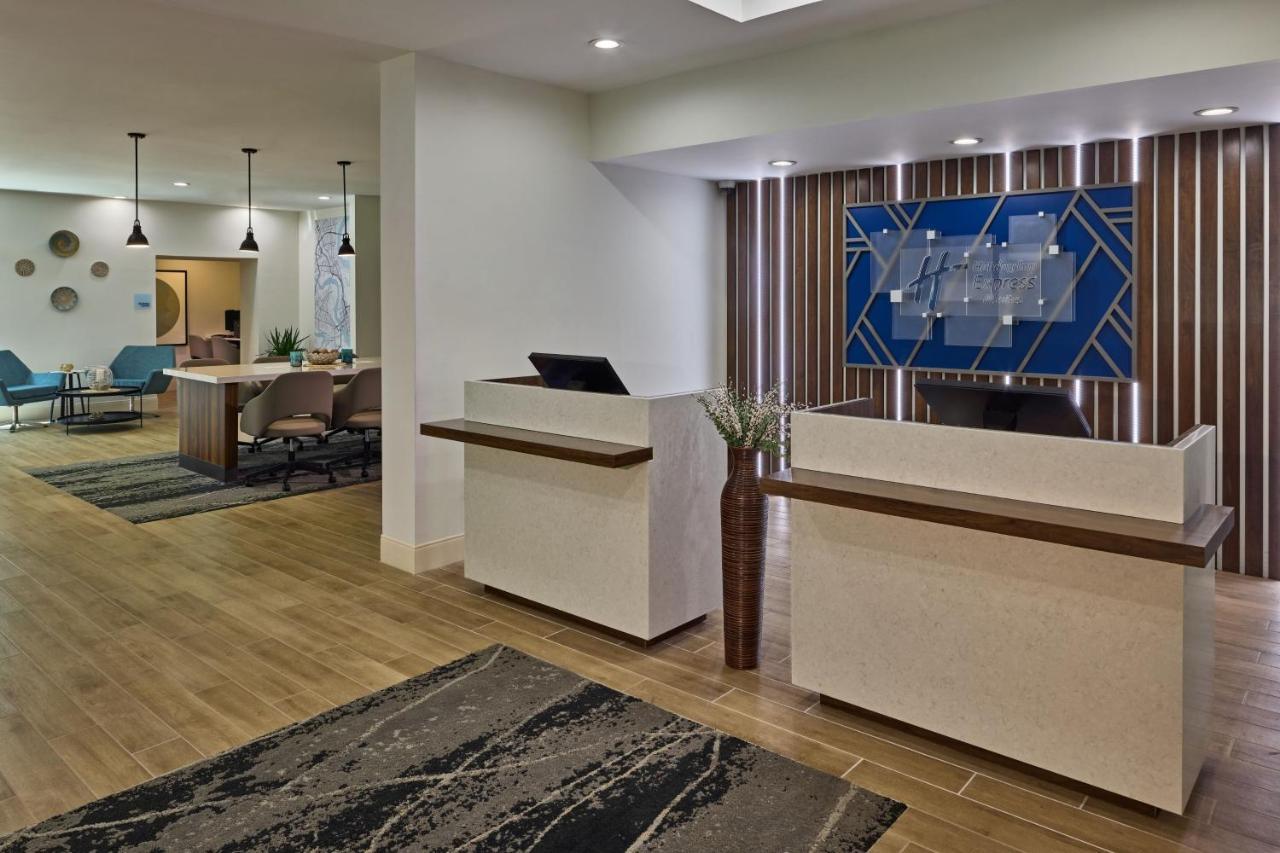 Holiday Inn Express & Suites Charleston Dwtn -Westedge By Ihg Exteriör bild