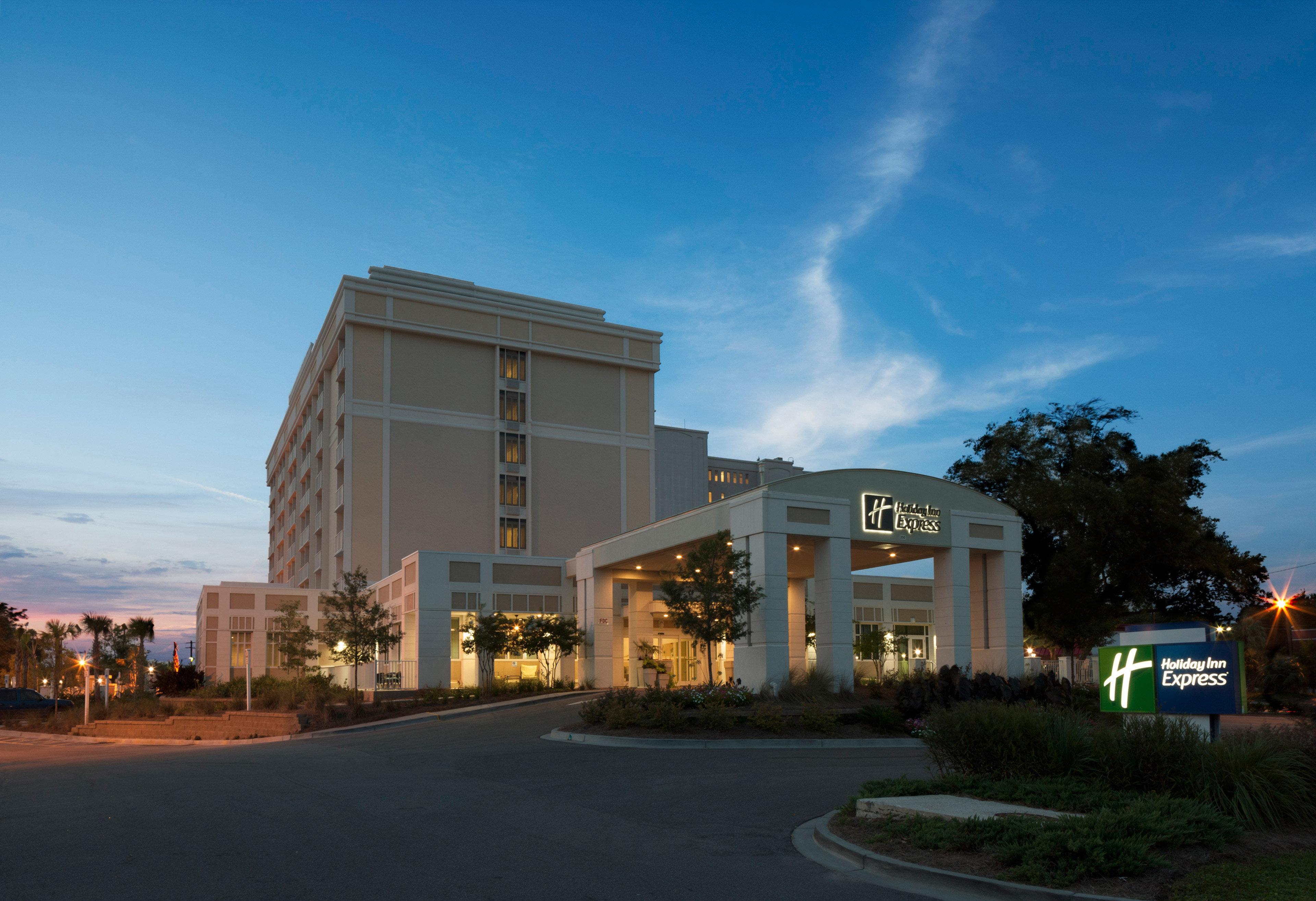 Holiday Inn Express & Suites Charleston Dwtn -Westedge By Ihg Exteriör bild